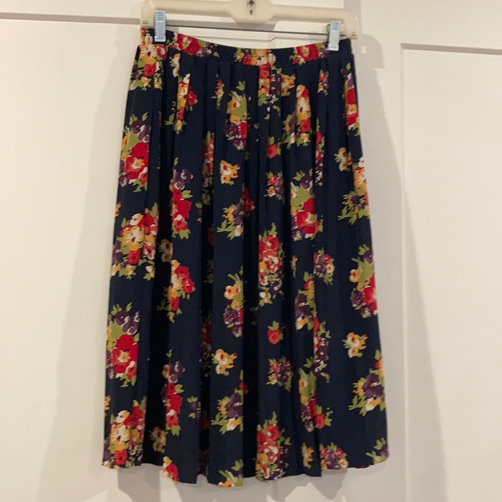 Vintage floral skirt